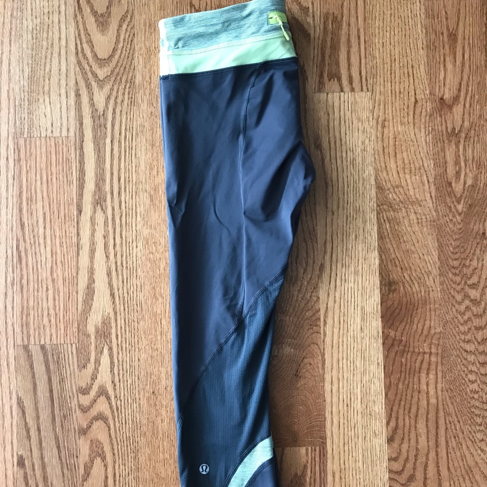 Lululemon Run Times crop size 8